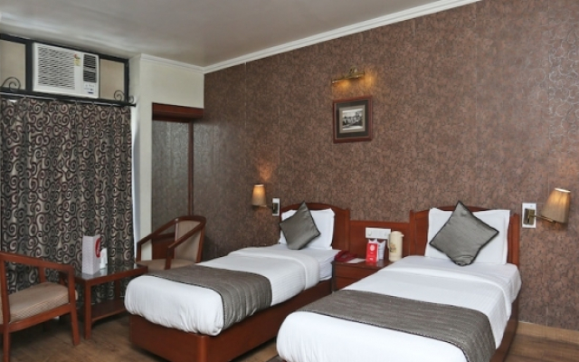 OYO 3499 Tekarees Inn