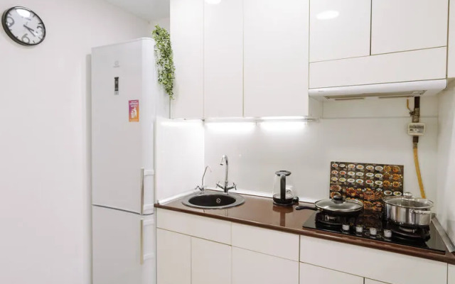 9 Ночей на улице Максима Горького