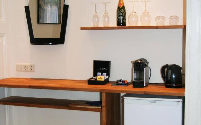 Amsterdam Suites