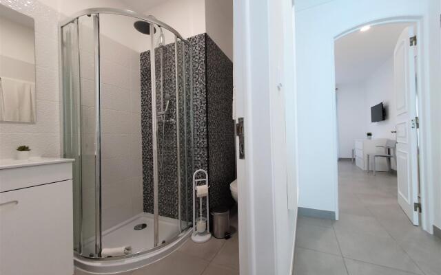 T1 Lote Novo 50m Praia SUITE 4pax