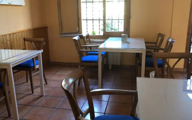 Hostal Moscatel