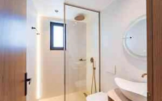 Vaya Suites by Omilos Hotels