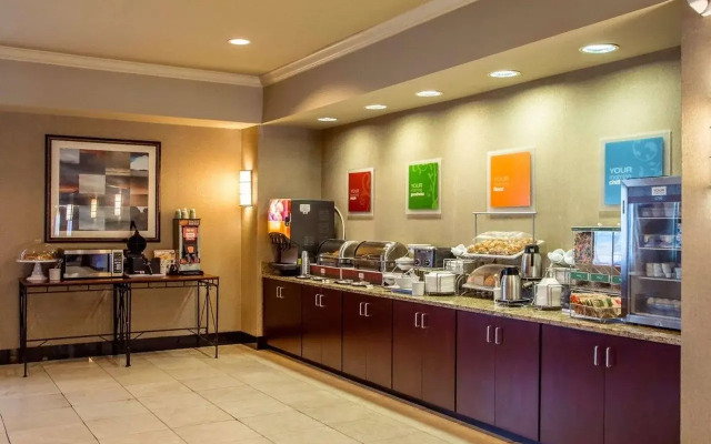 Comfort Suites Cincinnati