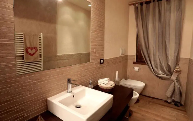 I Lari Castel Del Monte