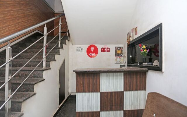 OYO 12479 Hotel city shine