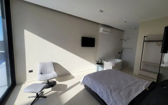 La Mirage Group Villas
