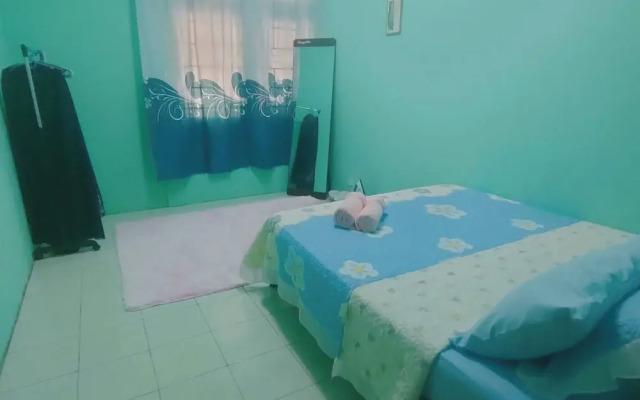 Taman Tinah Homestay