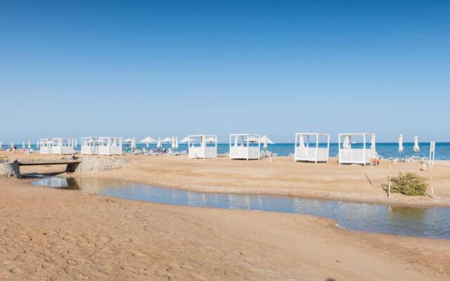 Boho Mint 1 Bdr Mangroovy Pool & Sea View