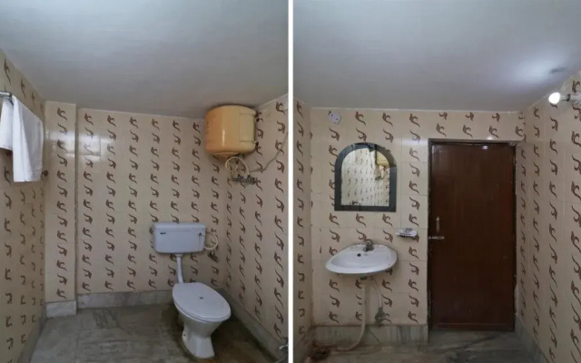 Hotel Lalita By OYO Rooms