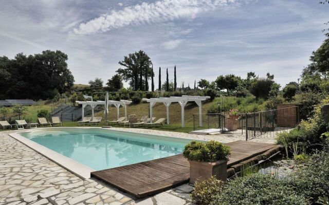 Il Cardo Resort