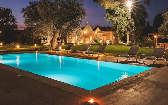 Trulli Biancapetra 8 2 Emma Villas