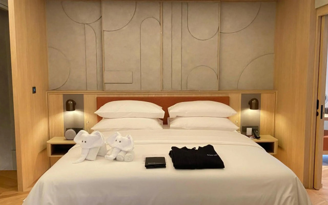 Morrissey Hotel
