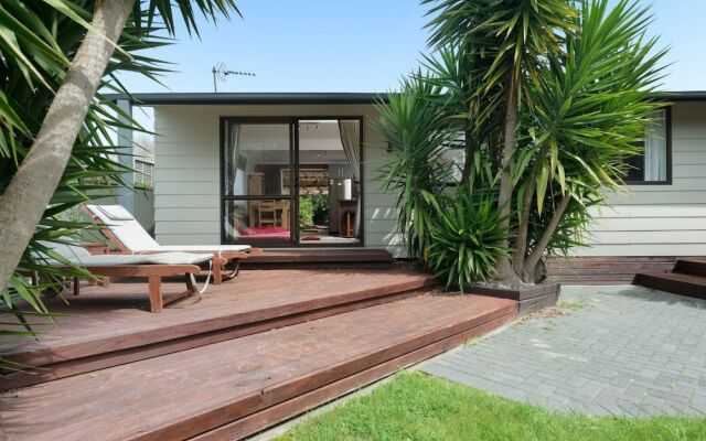 Awesome 4 Bed Beach House