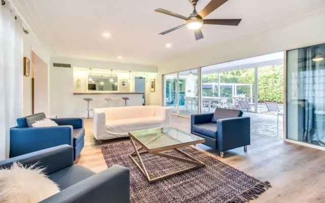 Hollywood Chateau - 7 Br Villa