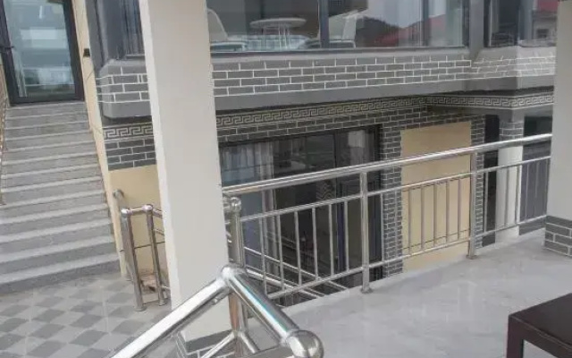 Xibaipo Baixin Homestay