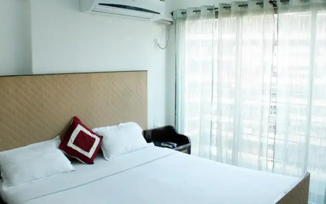 Laurent & Benon Luxury Service Apartment - Khar (West)