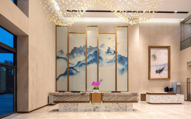 Days Hotel By Wyndham Changsha East