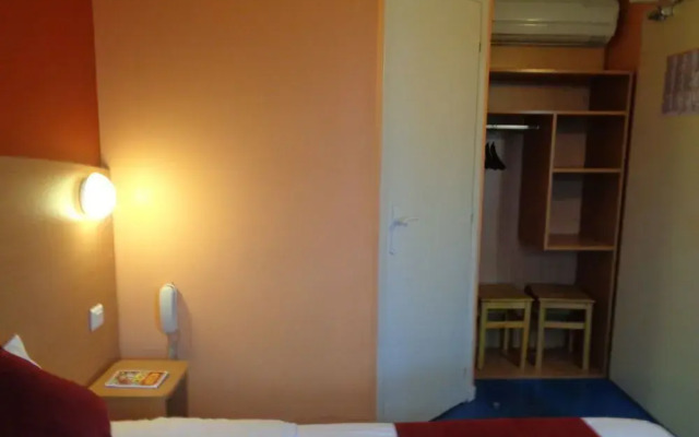 Hotel initial by balladins Roissy CDG / Saint-Mard