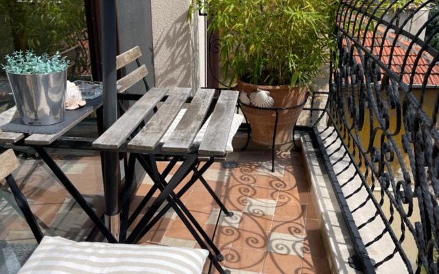 Luxury Central Apartment