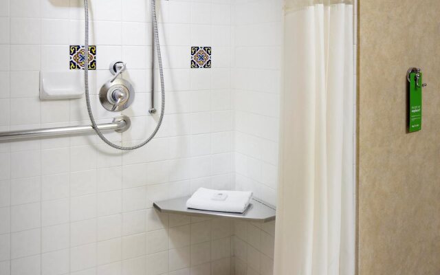 Hampton Inn San Diego Del Mar