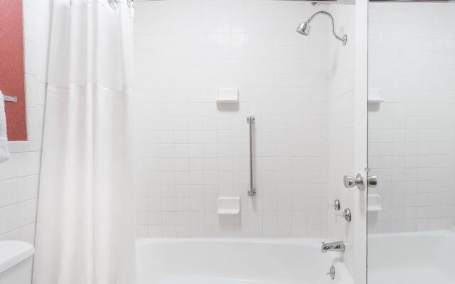 Ramada by Wyndham Roanoke