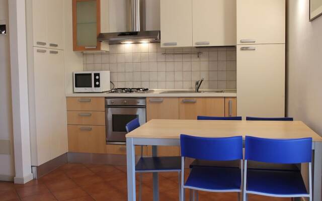 Welcoming Holiday Home in Lazise with Garden near Lake Garda