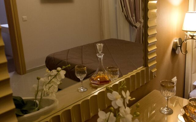 Ideal Boutique Hotel