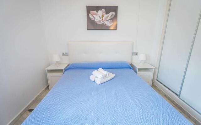 Apartamentos Turísticos Las Rosas de Capistrano
