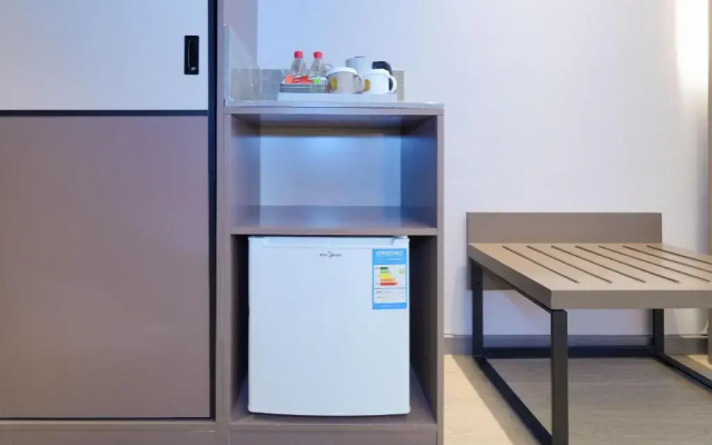 Home Inn Select Hotel (Suzhou High-Tech Zone Science and Technology City Xingyue Li Branch)