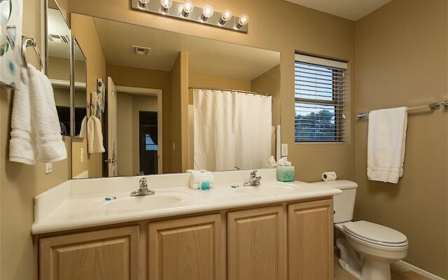 Litchfield Manor BR by Casago