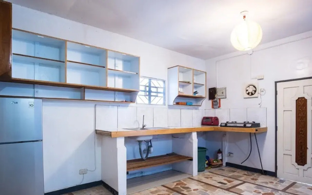 RX Hostel by ZEN Rooms