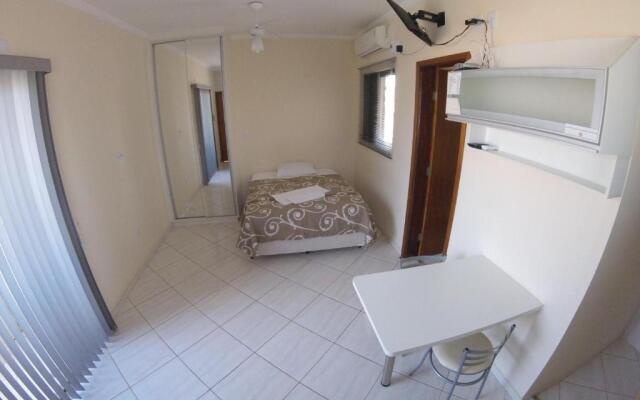 Áries Apart Hotel