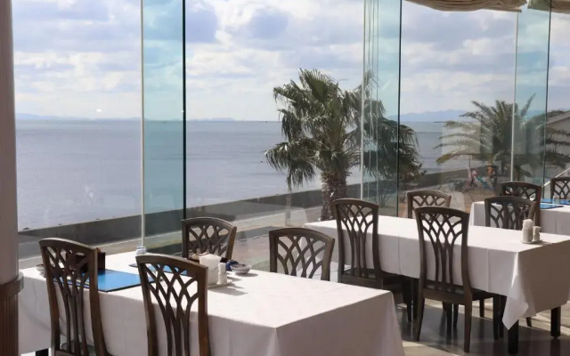 The Gran Resort Elegante Awajishima