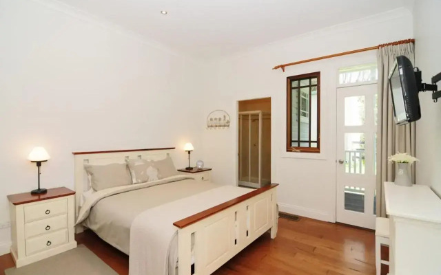 Rivermist - Luxury 6 bedrooms & 6 bathrooms!