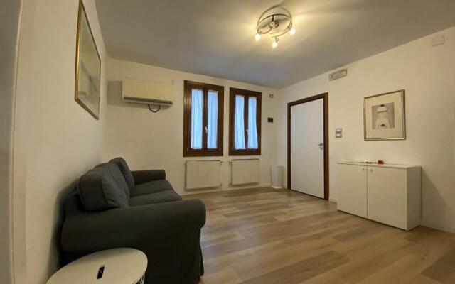 Ca' Veronese Apartment