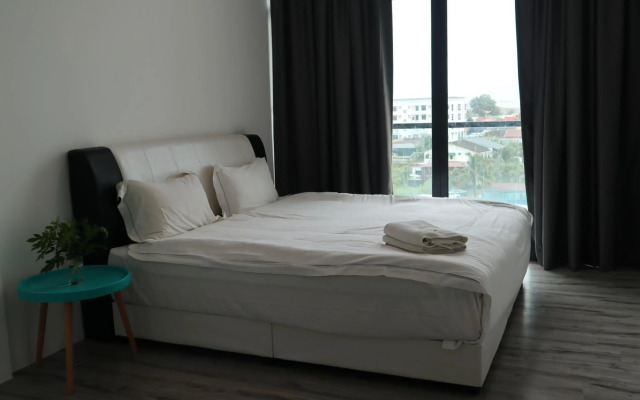 Zen66 @ Roxy Serviced Apartment