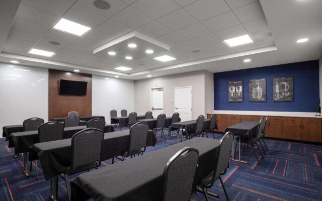 Hampton Inn by Hilton Green Bay Stadium
