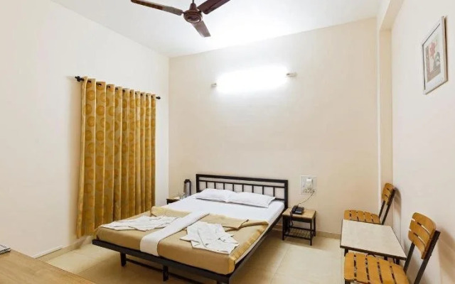Hotel Rajpurush
