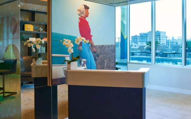 SERENA Hotel Aventura Miami, Tapestry Collection by Hilton