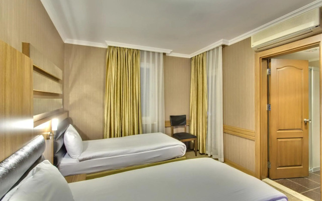 Hotel Antroyal