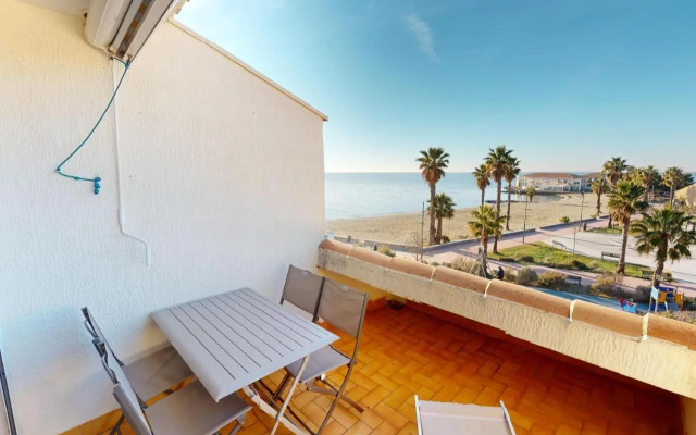 Appartement T2 vue plage Mèze proche Sète