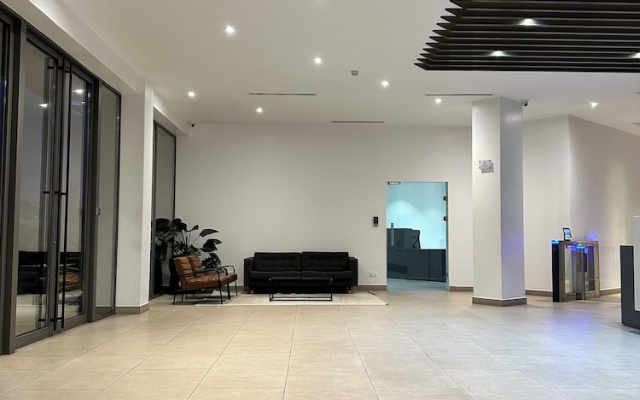 Peravi Suites at Loxwood