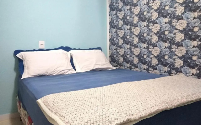 Hostel Dina & Suítes