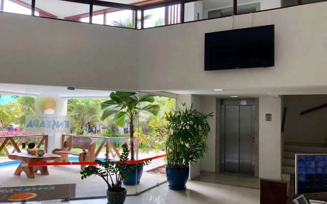 Residencial Enseada Praia do Forte Apto 130