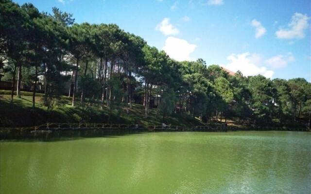 Vinh Hoi Hotel