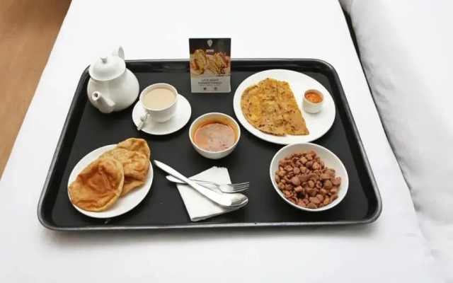 OYO 15382 Hotel Shant Mai