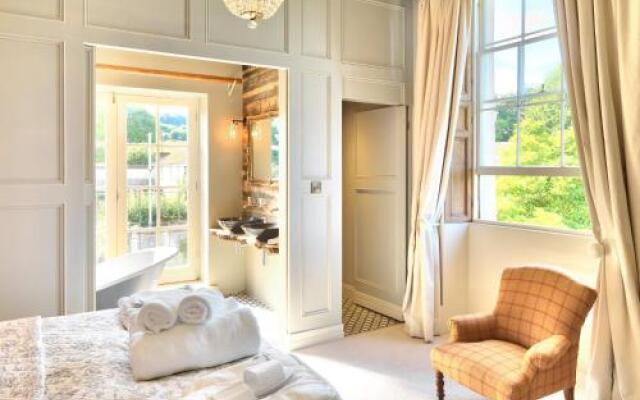 Backwell House
