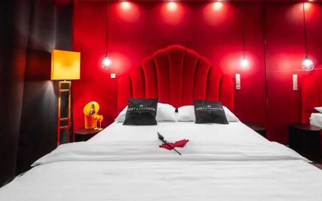 Mark hotel