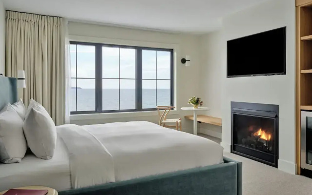Hotel Moraine