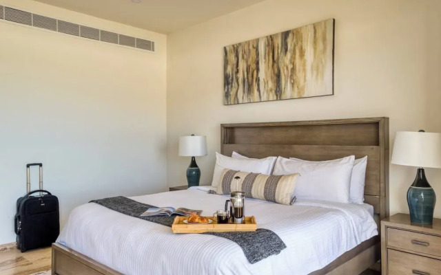 Group Apt #13 #16, no View, 3br, 12 pax